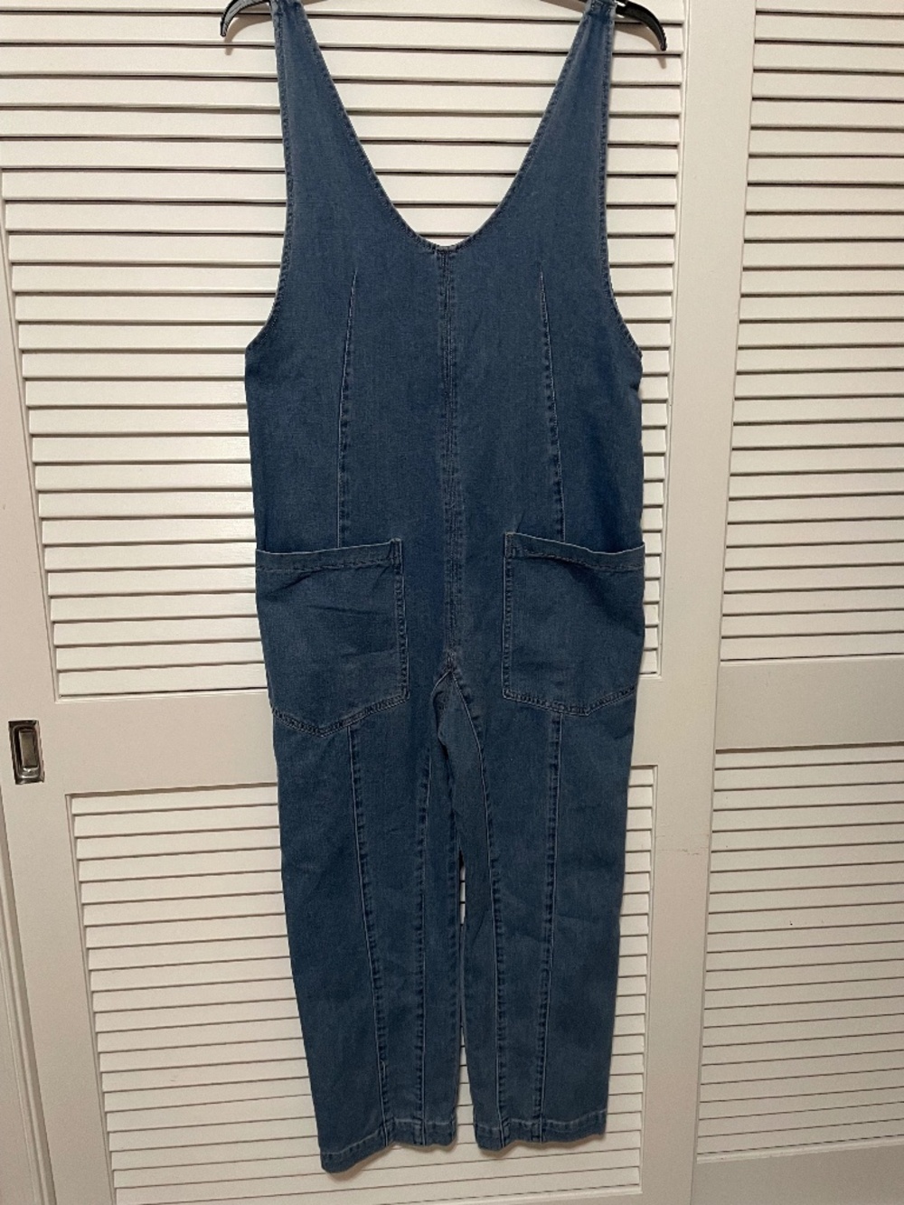 H/G Denim Relax fit overalls. Size M. Soft washed denim.